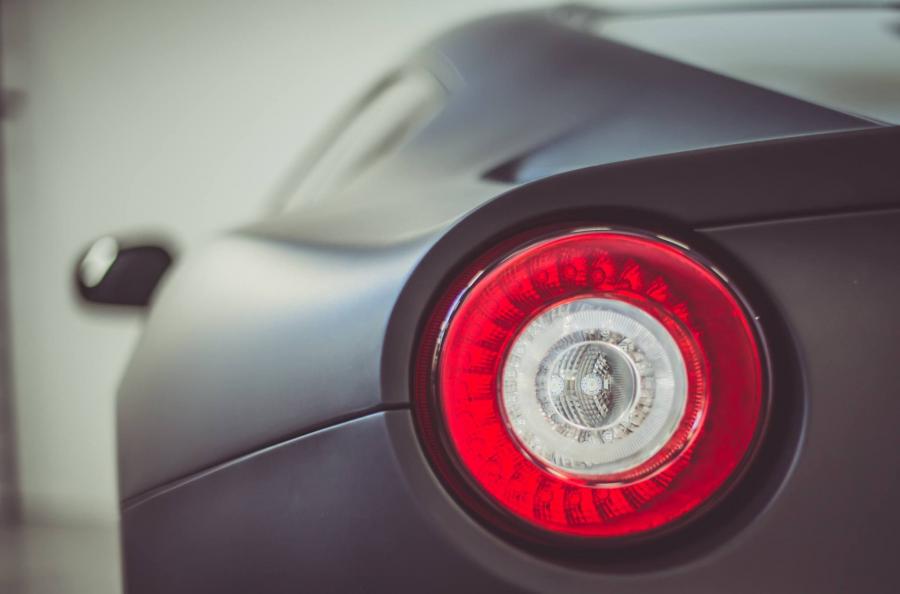  Ferrari F12berlinetta by Garage Italia Customs 2016 года  (фото 4 из 6)